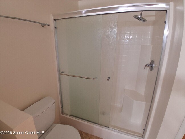 Building Photo - 660 Wickham Lakes Dr