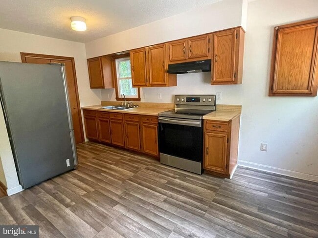 Building Photo - 12710 Foxtrot Rd