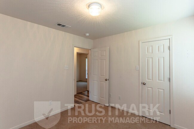 Building Photo - 3204 Canadian River Loop