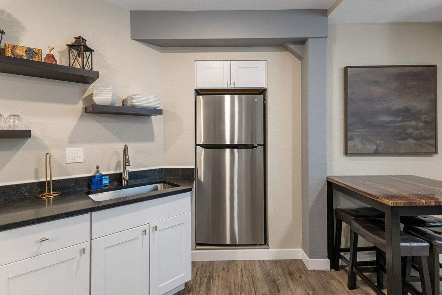 Building Photo - 2490 Main St