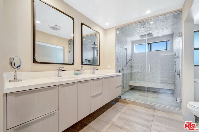 Building Photo - 6324 Geyser Ave