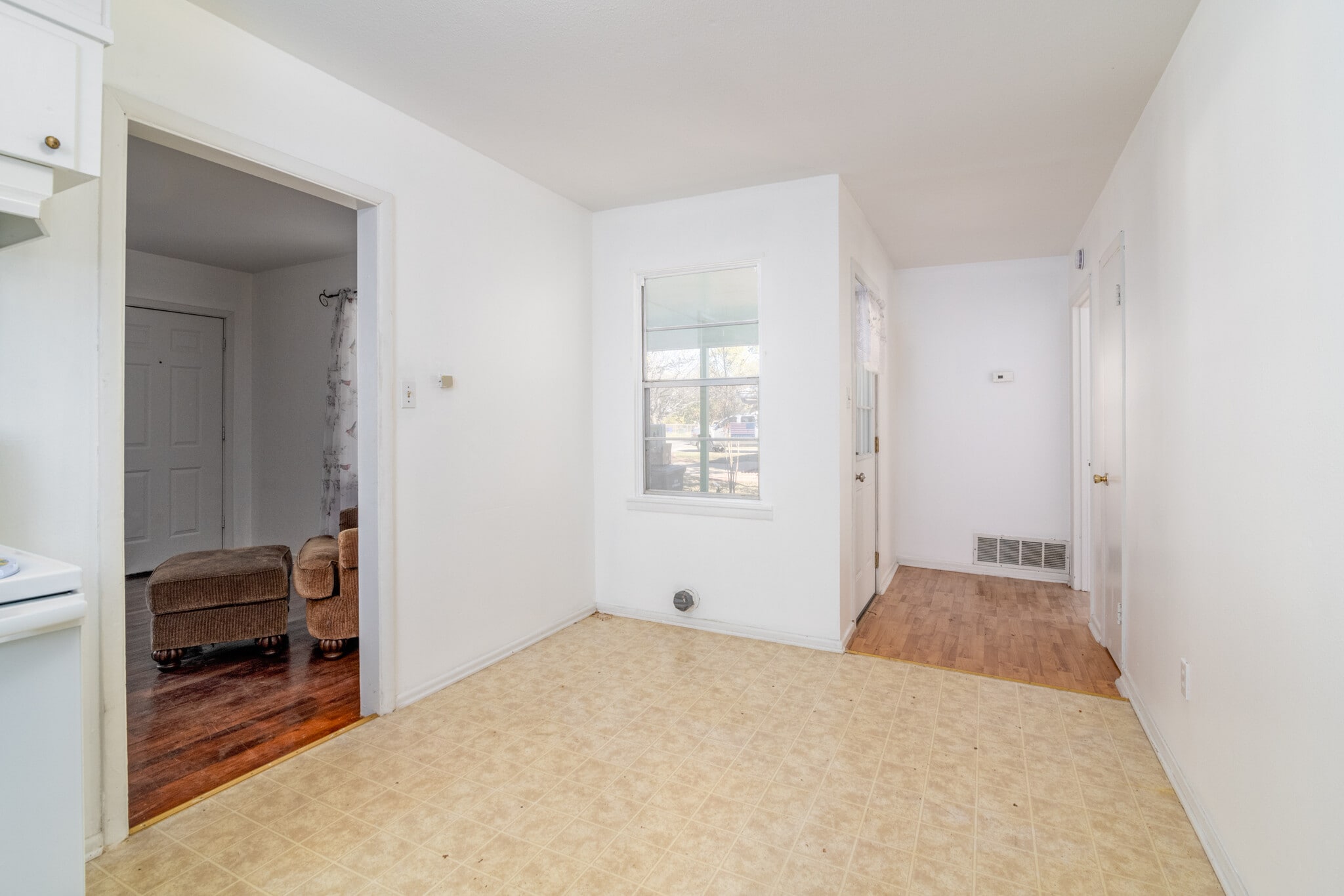 Dining Room - 1005 S 3rd St