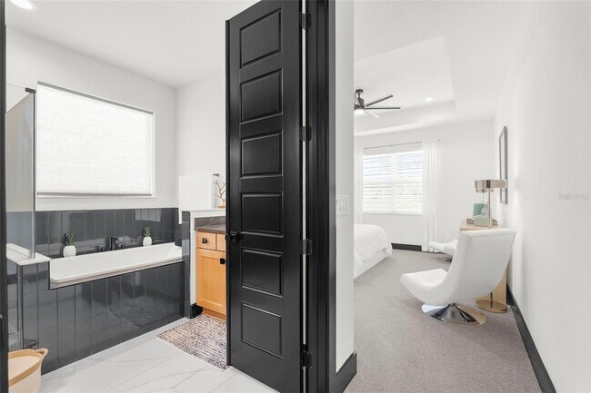 Building Photo - 8756 Windlass Cv