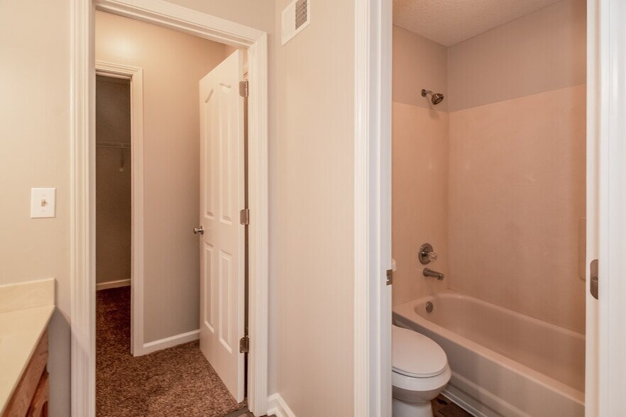 Building Photo - 9835 Morgan Meadows Cove