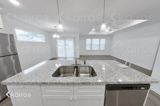 Building Photo - 11358 Camden Ct Cir