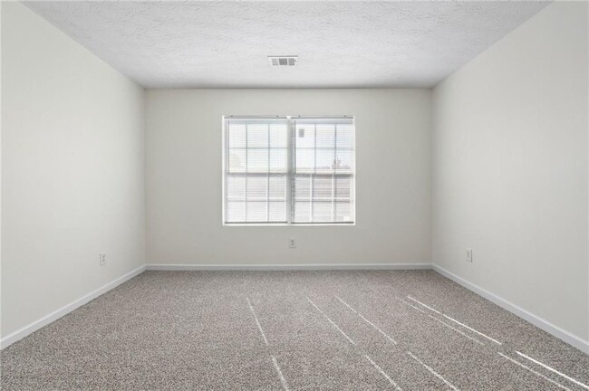 Building Photo - 1330 Labonte Pkwy