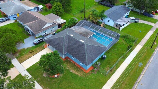 Building Photo - Beautiful Unit!  3/2 SINGLE FAMILY HOME