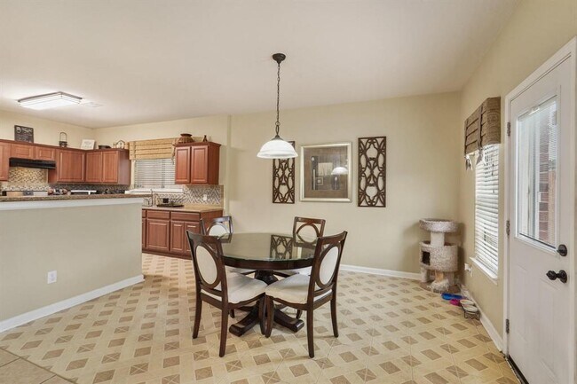 Building Photo - 21535 Elm Hurst Ln