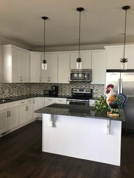 Kitchen - 1420 Adams St