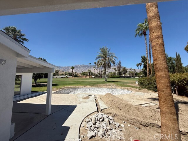 Building Photo - 170 N Palm Canyon Dr