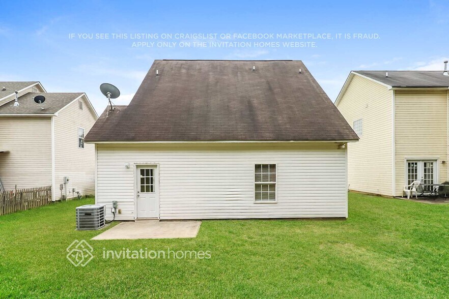 Building Photo - 740 Raindrops Rd