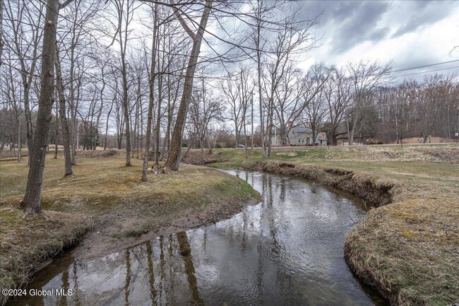 Building Photo - 40 Vischer Ferry Rd