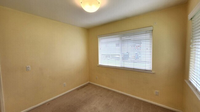 Building Photo - Ah Puck, Jordanah &amp; Tyson