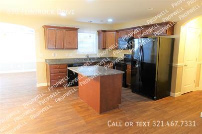 Building Photo - 610 Flintrock Dr