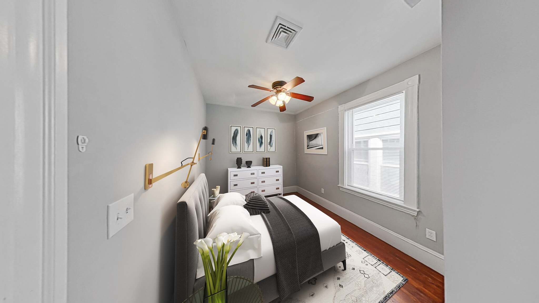 Building Photo - 727 Parker St