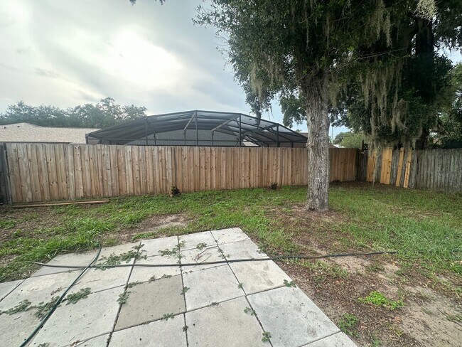 Building Photo - Incredible 3 bed 2 bath home in Apopka