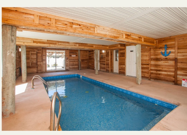 Building Photo - 3109 Sandfiddler Rd