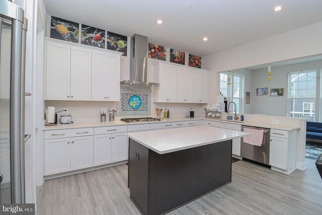 Building Photo - 2794 Golden Aster Pl