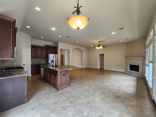 Building Photo - 27123 Bunker Bluff Ct