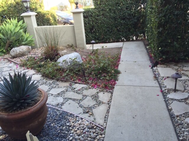 Building Photo - 145 S Harper Ave