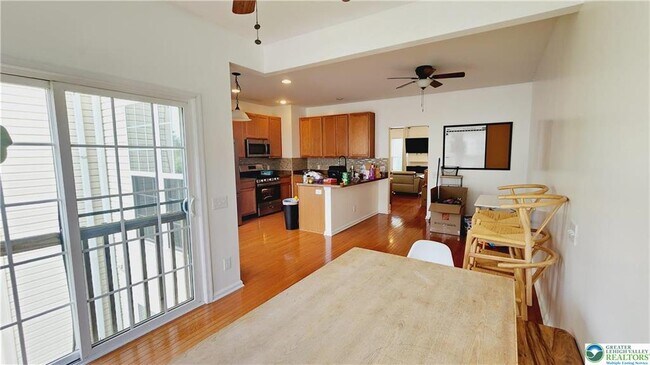 Building Photo - 8507 Putnam Ct