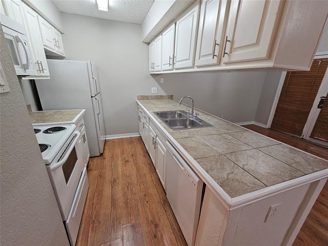 Building Photo - 7522 Holly Hill Dr