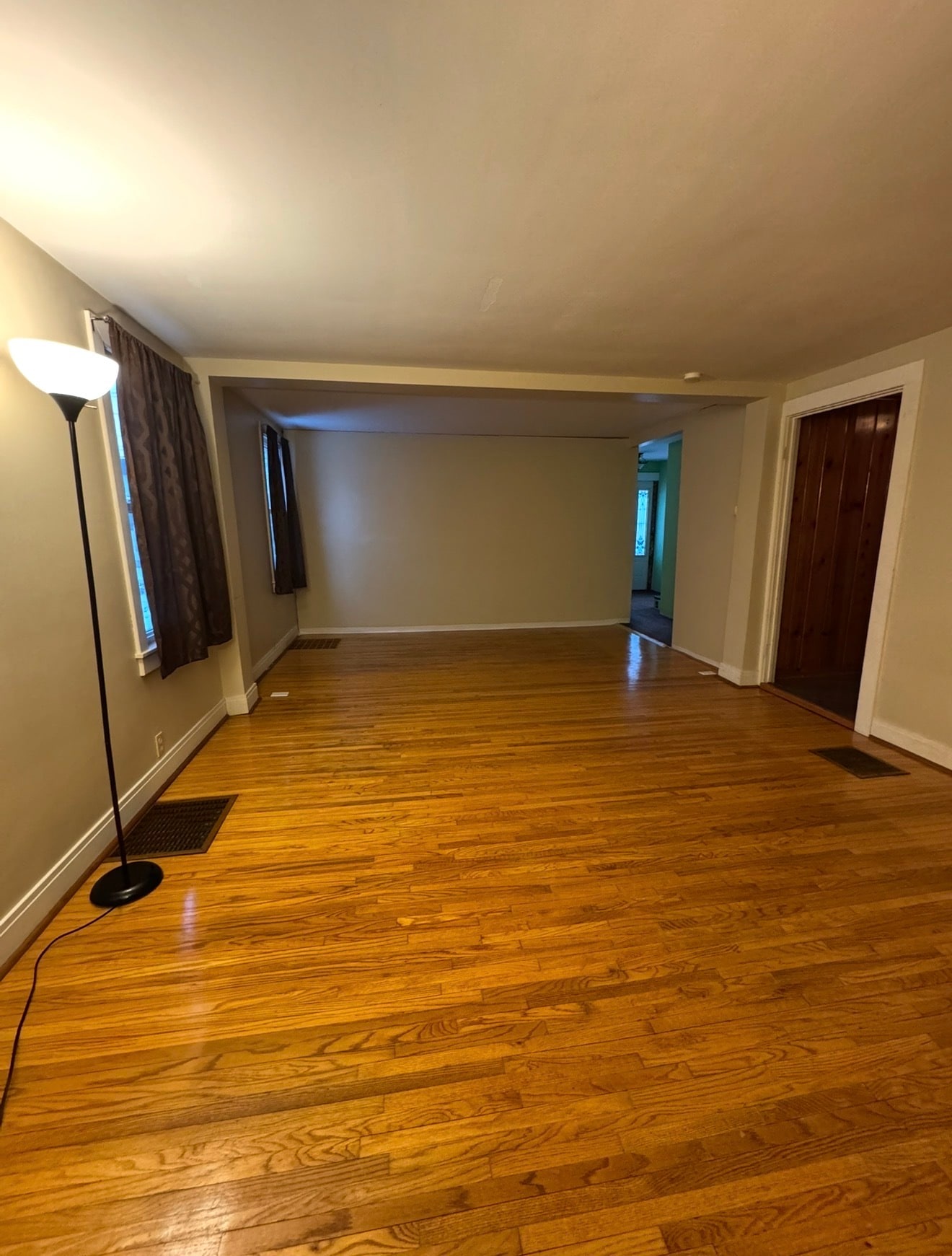 Building Photo - 1600 N Lyndonville Rd