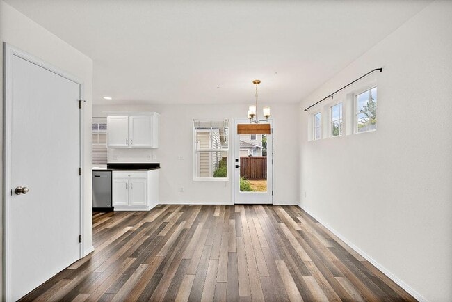 Building Photo - Cozy DuPont Home with Fenced Yard, 2-Car Garage & Minutes to JBLM!