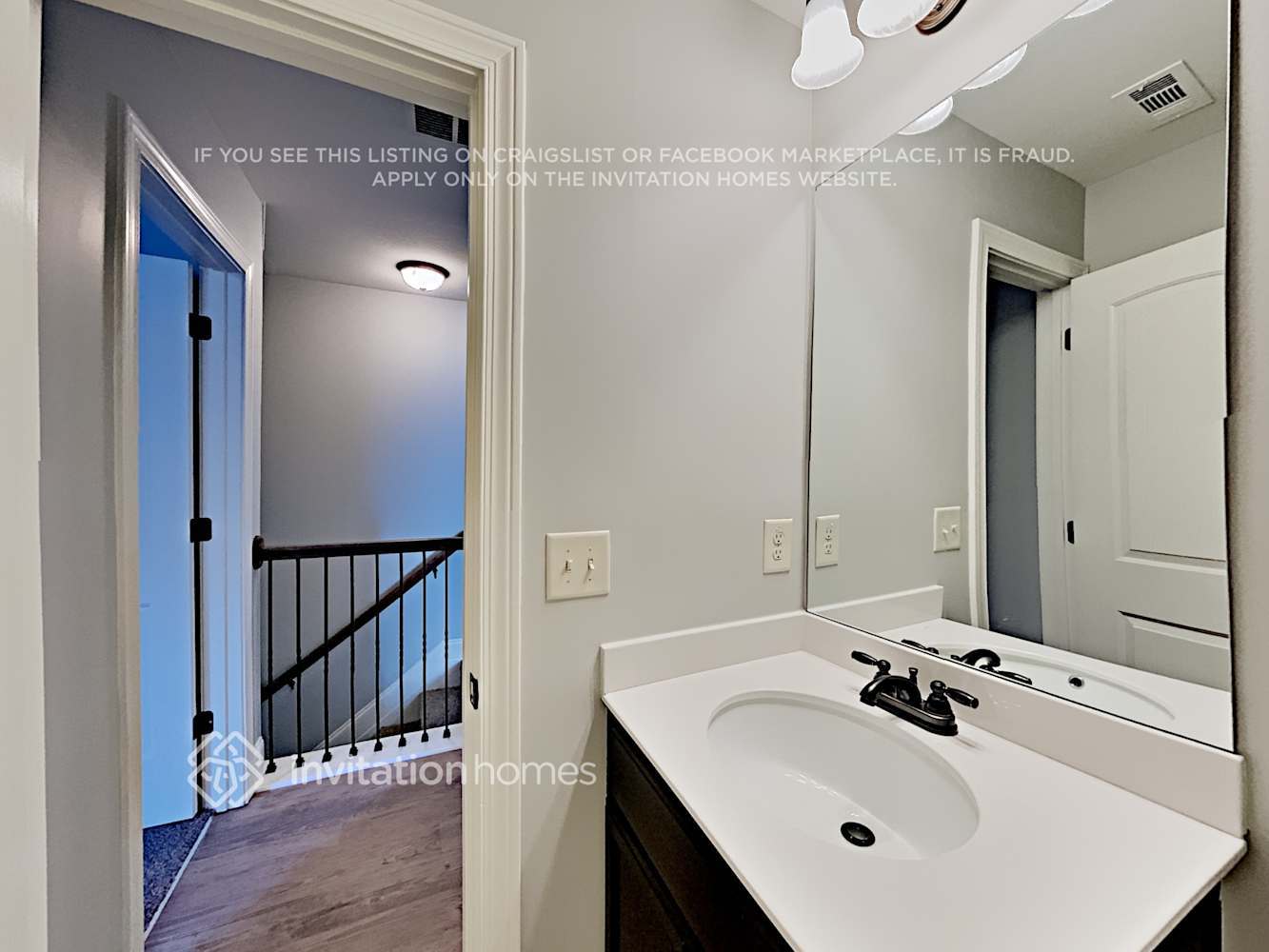 Building Photo - 829 Joy Dr