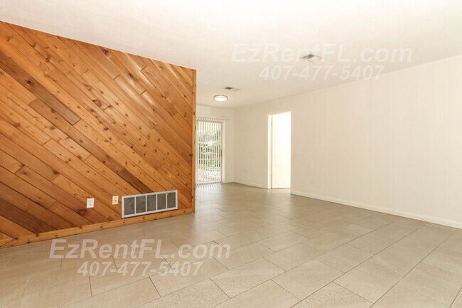 Building Photo - 858 Bishop Dr