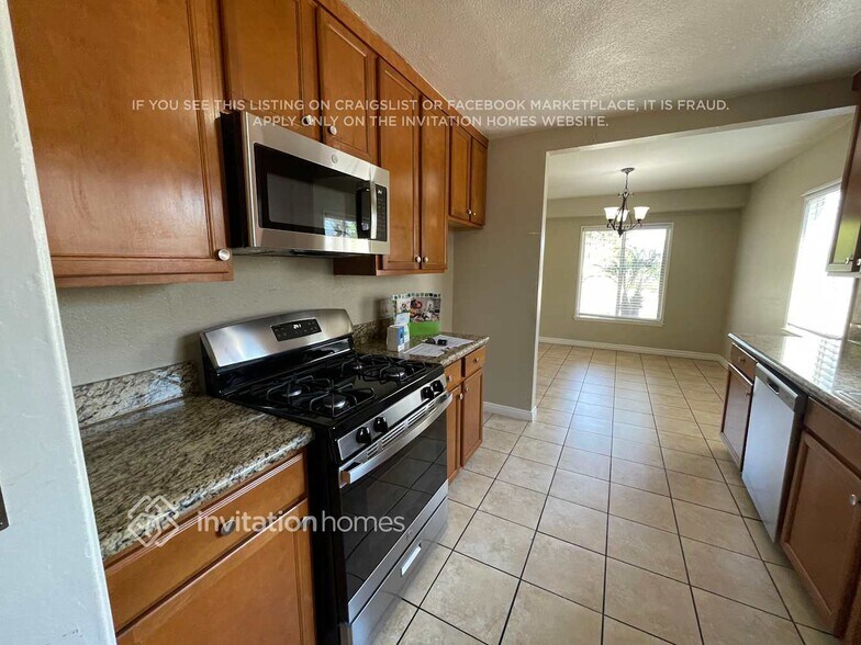 Building Photo - 12203 Sunnybrook Ln