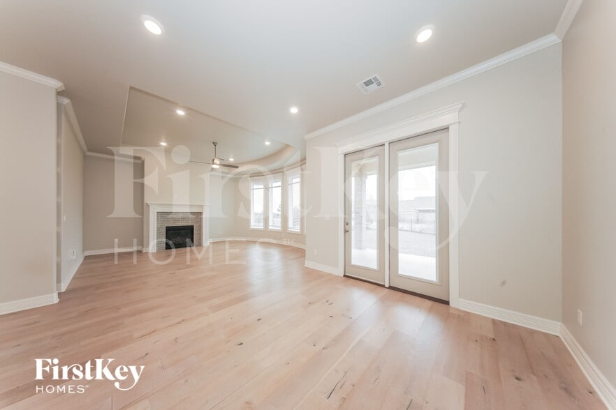 Building Photo - 2001 Marsala Dr