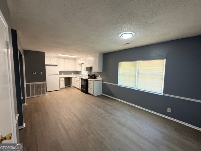 Building Photo - 2620 Cumberland Dr