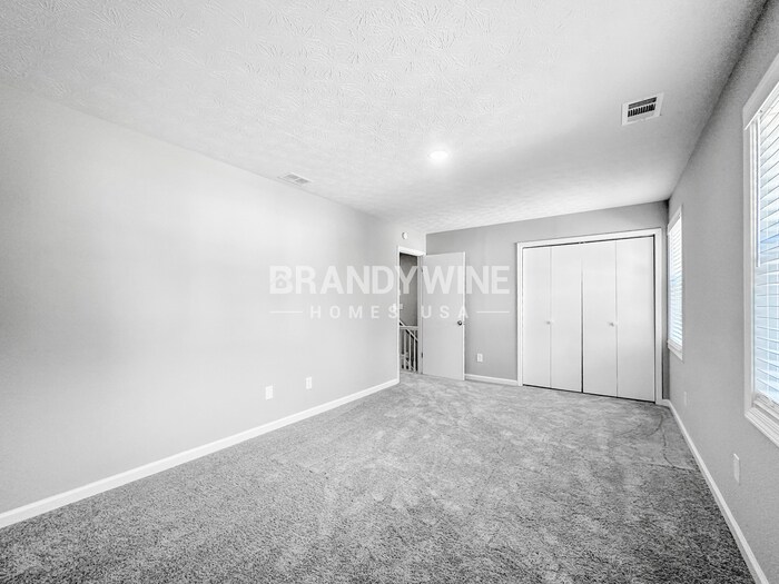 Building Photo - 3161 Summer Wood Cir