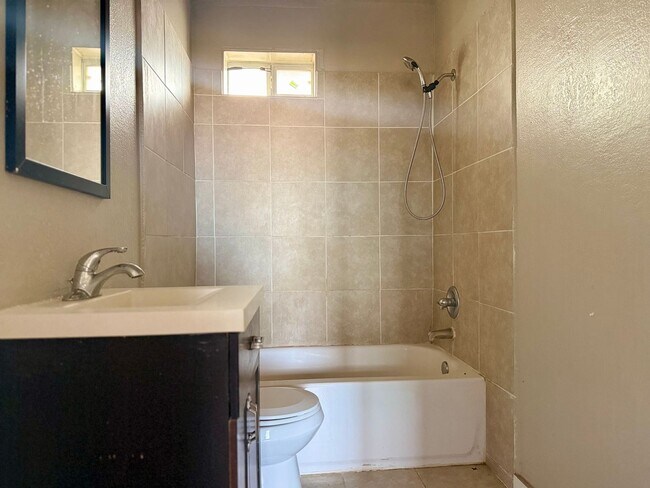 Building Photo - For Rent