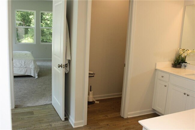 Building Photo - 3520 Pickens Lndg Dr