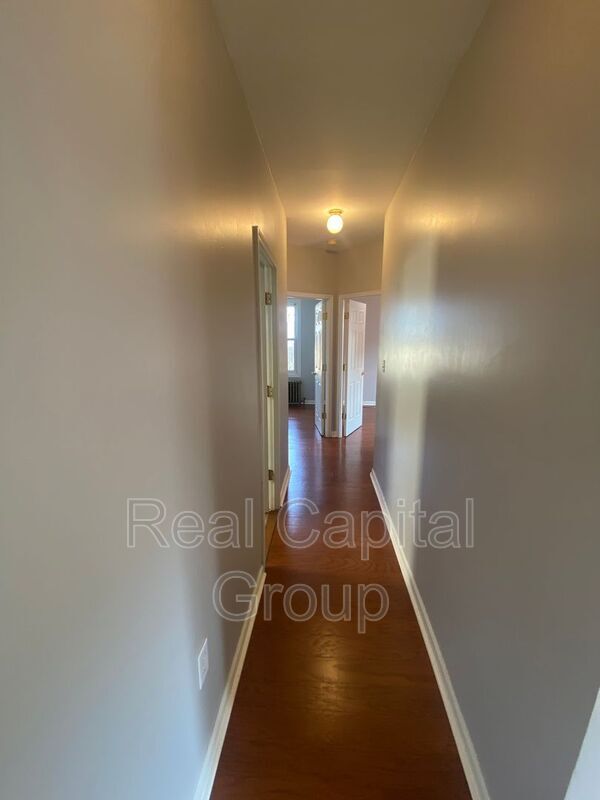 Building Photo - 41 Pleasant Pkwy