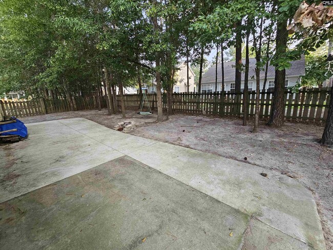 Building Photo - 430 Abbeydale Way
