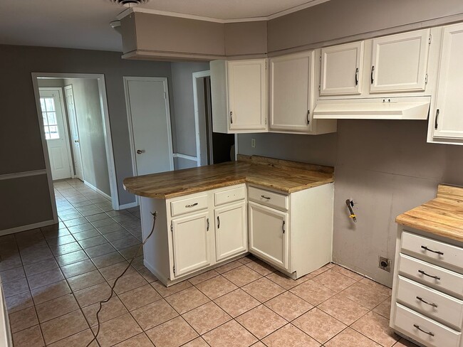 Building Photo - Charming 4 bed 2 bath in Southaven, MS