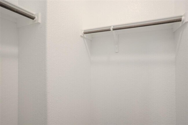 Building Photo - 120 Caney Cv