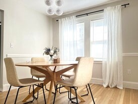 Building Photo - 66 Cass St