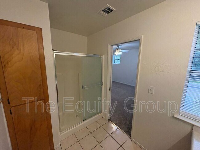 Building Photo - 2806 W Mission Ct