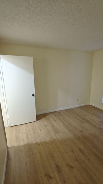 2nd bedroom - 11470 Audelia Rd