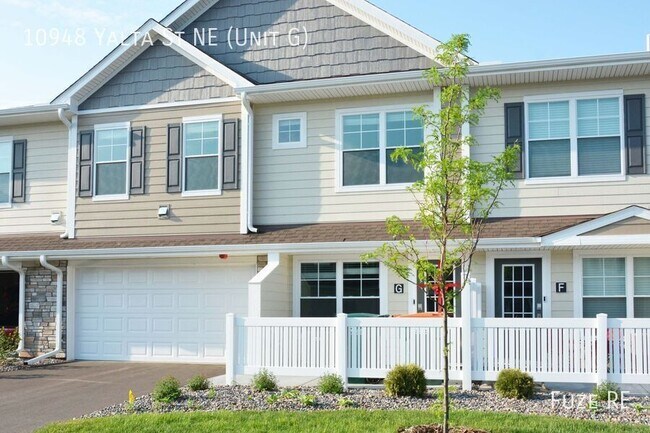 Building Photo - 10948 Yalta St NE