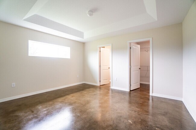 Building Photo - Beautiful 3/2 Energy Efficient 1 Story Att...