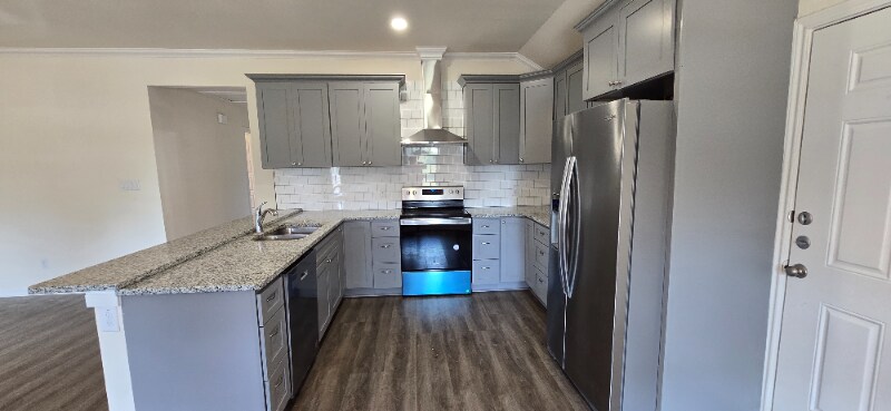 Building Photo - 2808 S 8th St