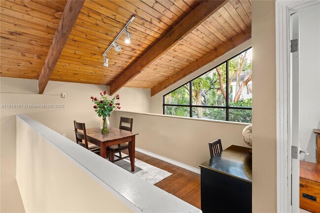 Building Photo - 9033 SW 78th Pl
