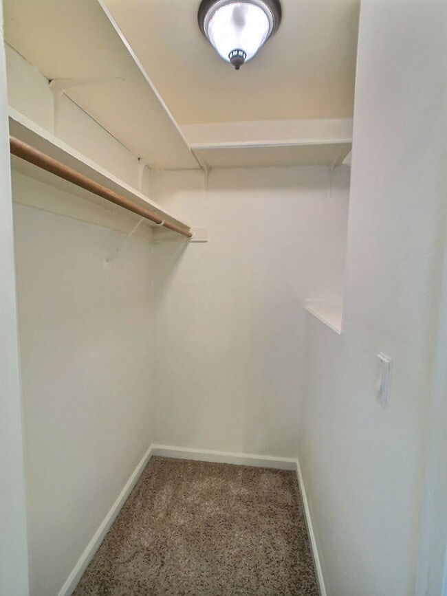 Building Photo - 2 Bedroom Unit in South San Jose Fourplex