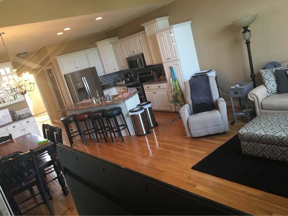 Kitchen - 93 E Saddlebrook Dr
