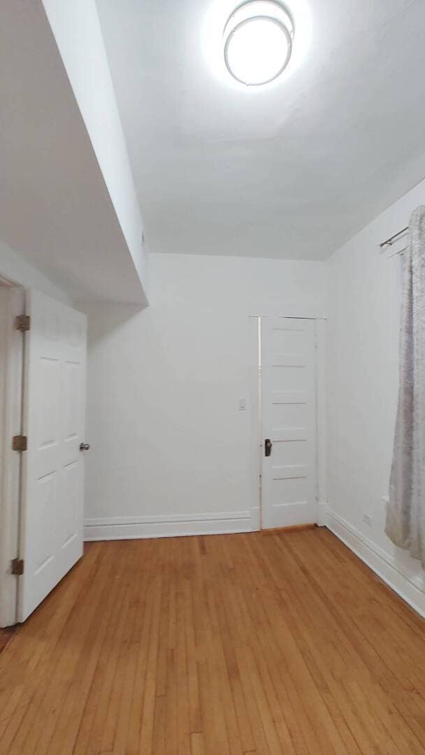 Building Photo - 3137 W 42nd St